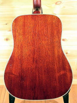 Gibson HummingBird   '613.jpg